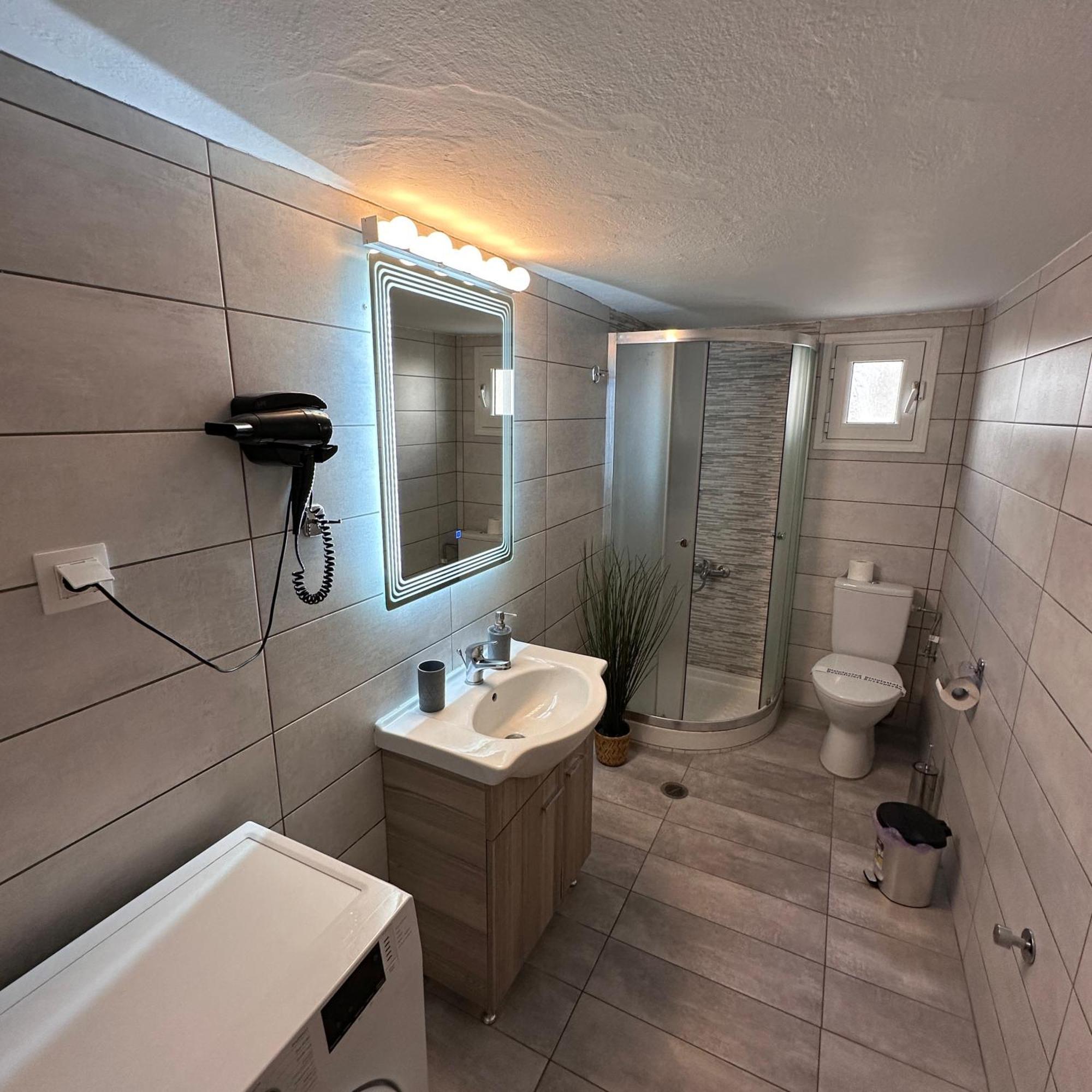 Anemome Deluxe Apartment Szaloniki Kültér fotó